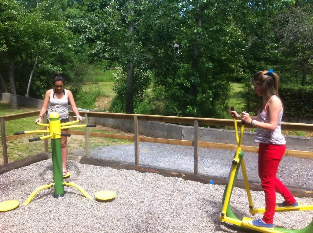 Camping La Cle Des Champs Saint-Nectaire