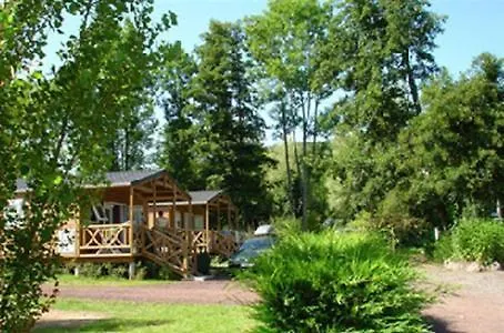 Camping La Cle Des Champs Hotel Saint-Nectaire France